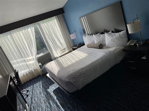 Pleasantly Surprised for motor lodge .